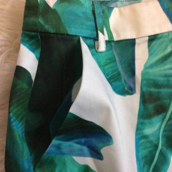 NWT Marciano High Waist Tahitian Shorts - Picture 15 of 16